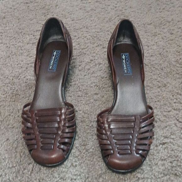 Dockers DKANAK Wedge Heel Sandals Women's  Brown Leather Strappy Sz 8.5 EUC - Picture 2 of 8
